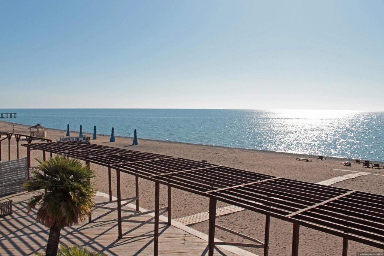 Гостевой Дом «Green Garden» Sukhumi Exteriör bild